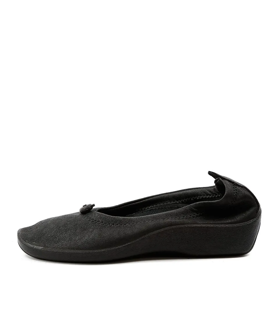 ARCOPEDICO Anne Black Leather