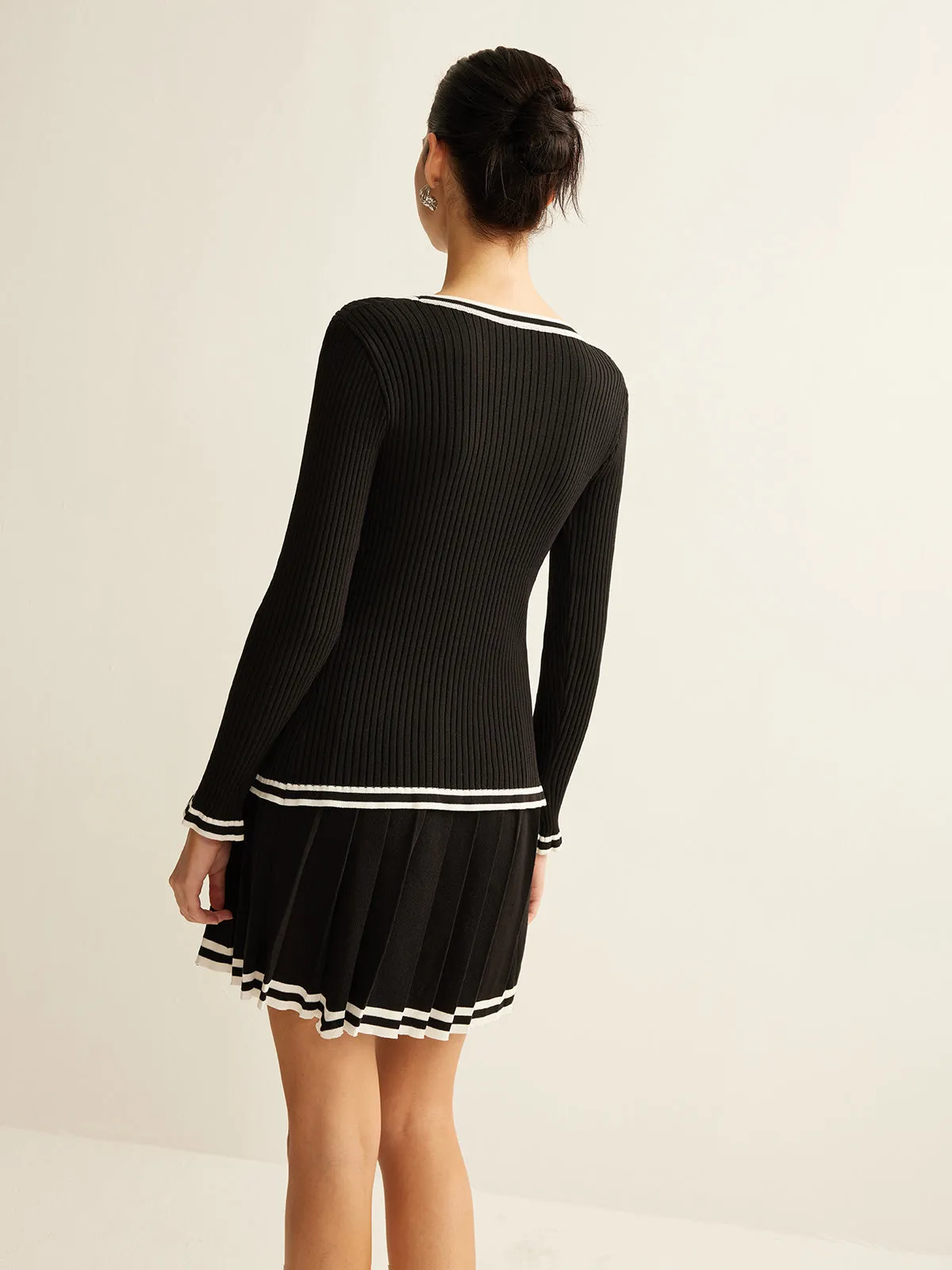 Contrast Trim Pleated Knit Skirt Set