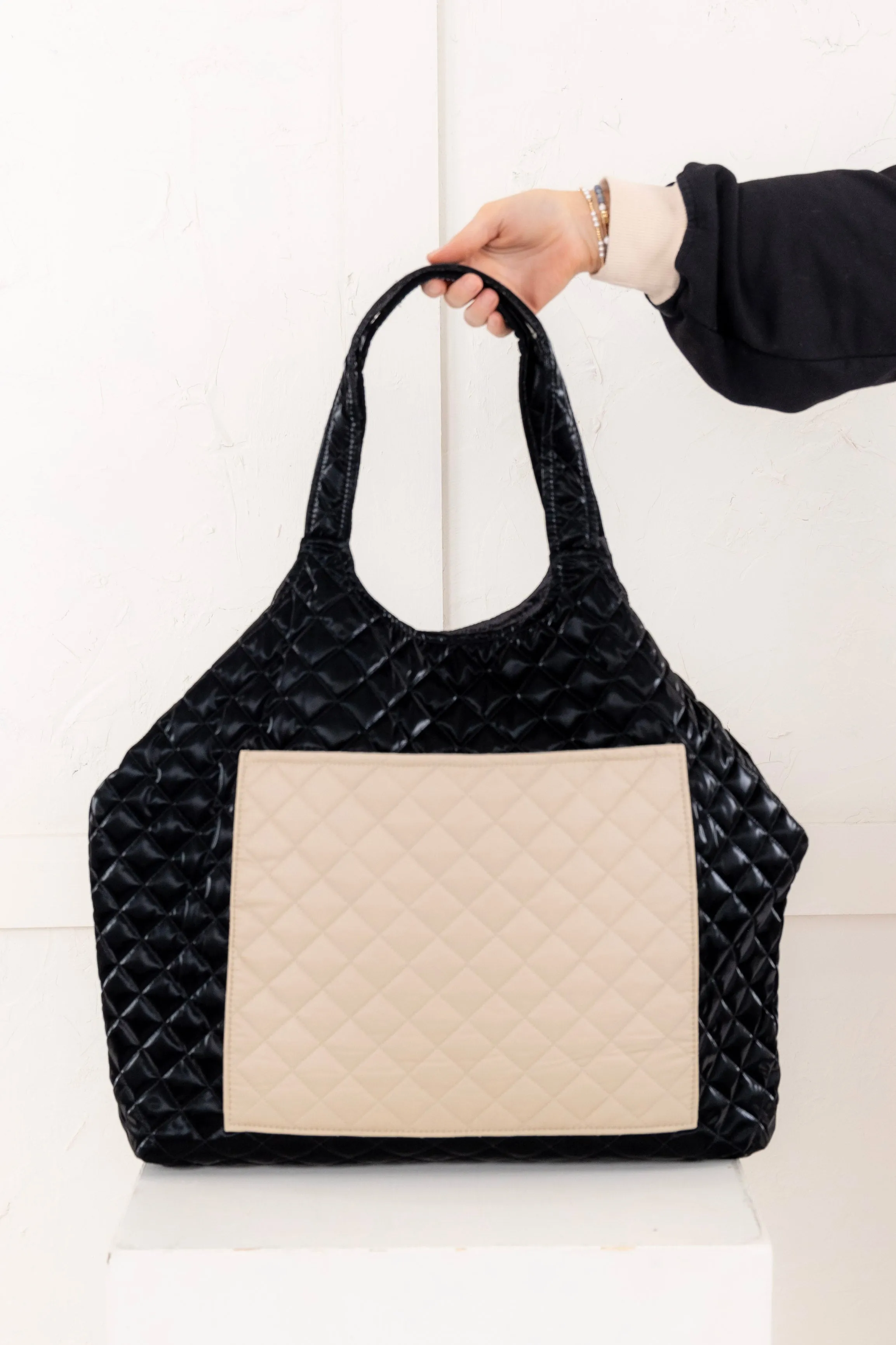 DOORBUSTER - Icon Boss Puffer Tote