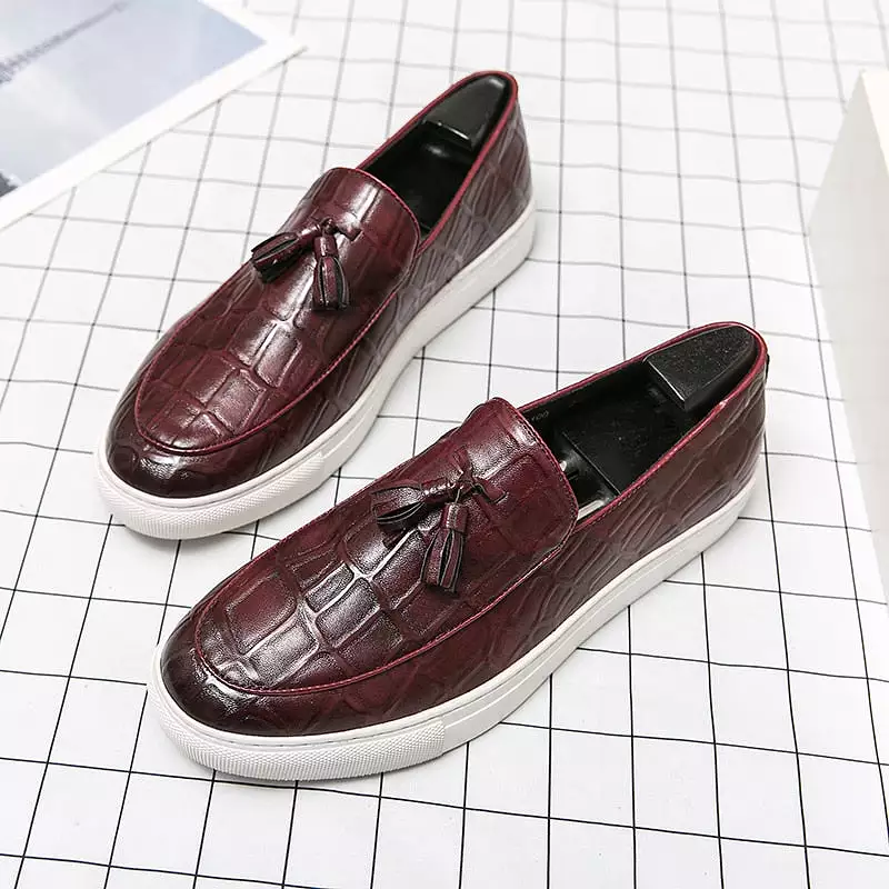 Italy Men Casual Shoes Summer Leather Loafers Office Shoes For Men Driving Moccasins Comfortable Slip on Party Fashion Shoes Men