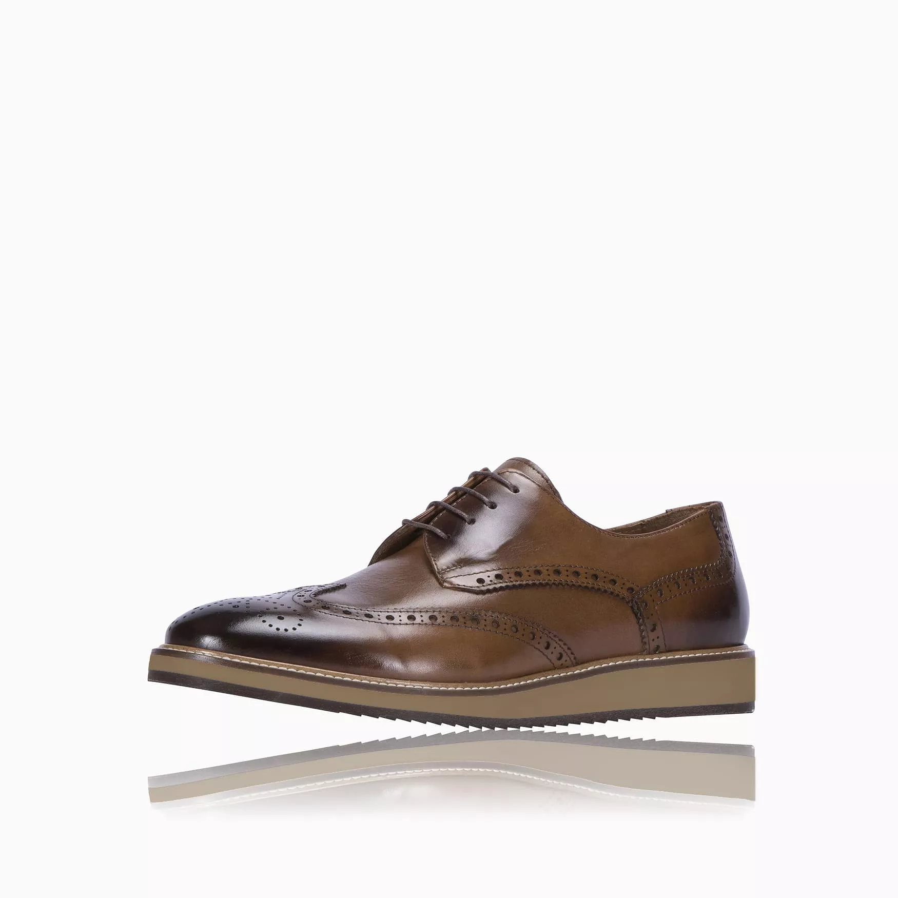 Lace up Comfort Brogue, Tan