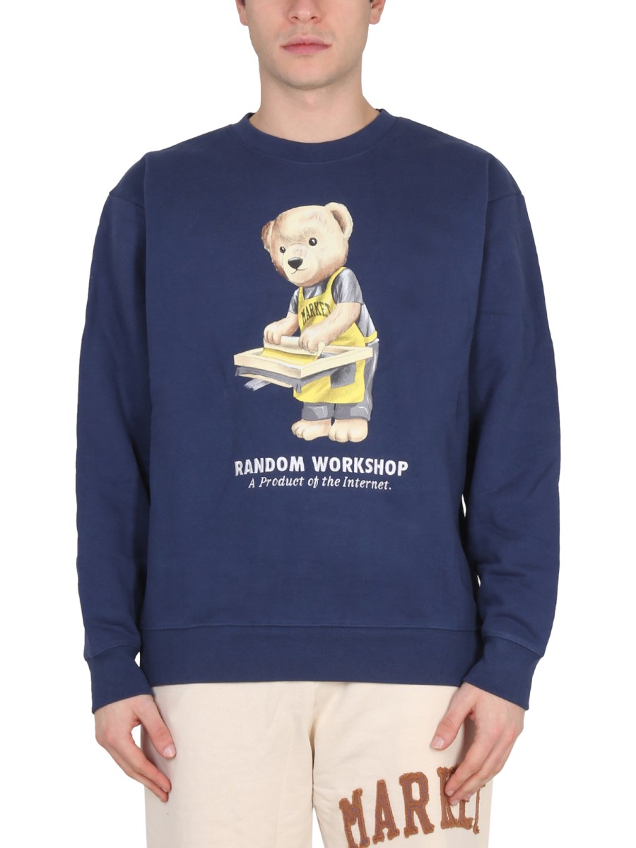 MARKET    RANDOM WORKSHOP BEAR SWEATSHIRT