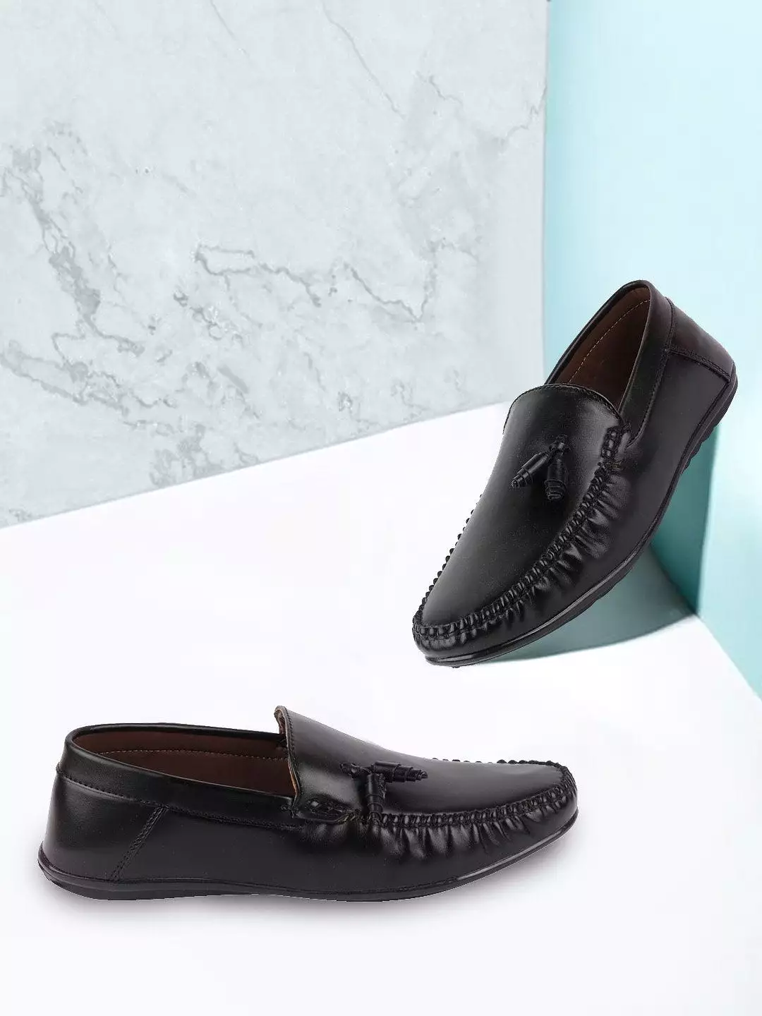 Men Black Casual Slip-On Loafers