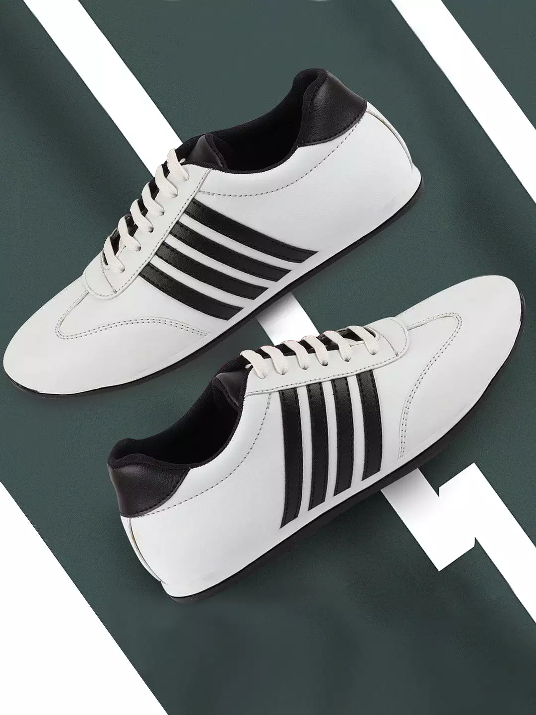 Men White Casual Classic Lace Up Sneakers