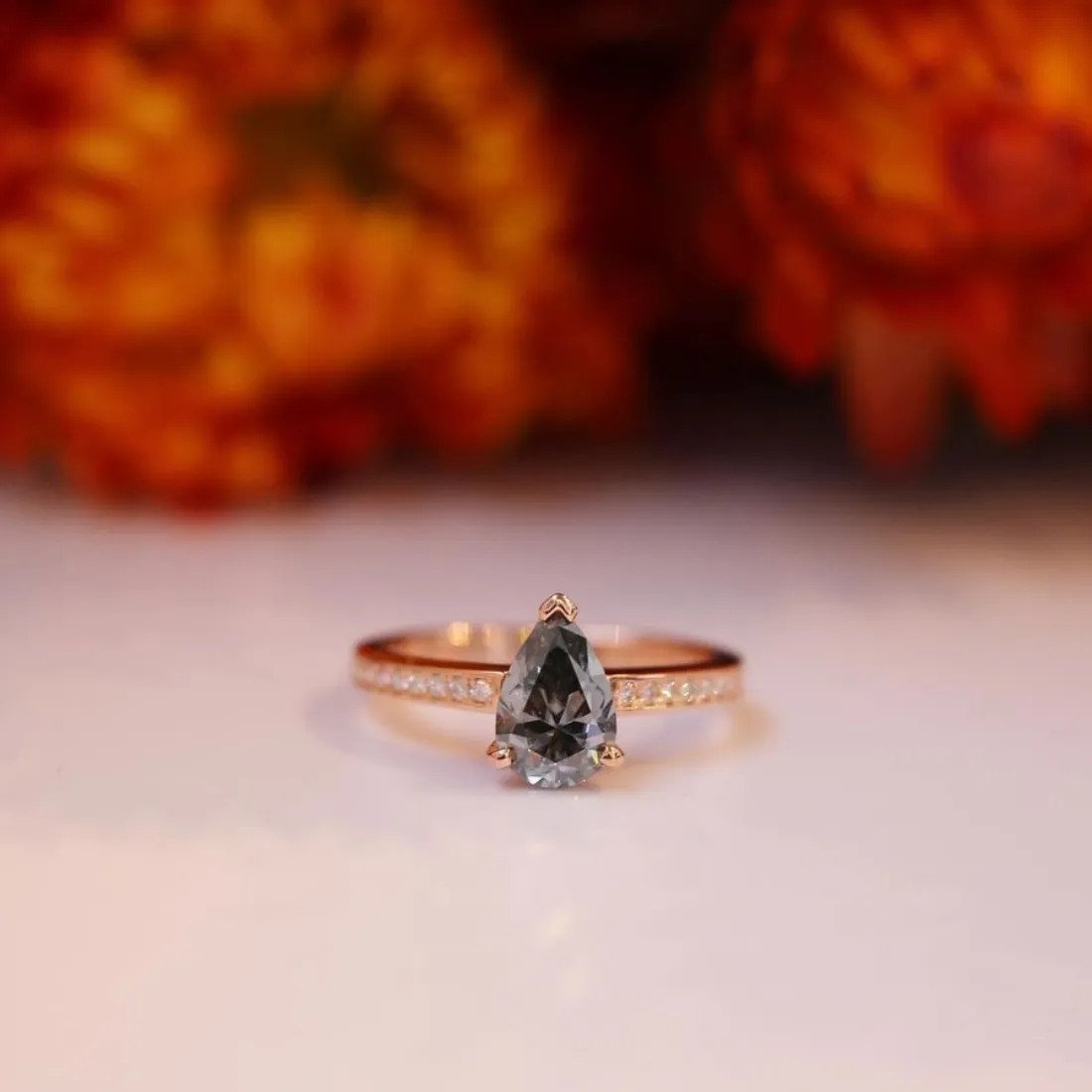 Pear Ara Solitaire