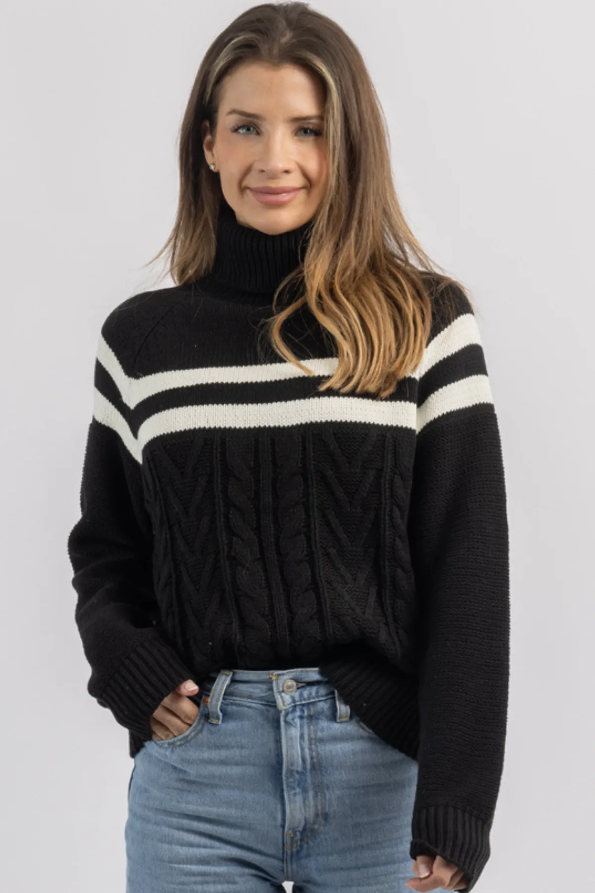 SET SAIL BLACK CABLEKNIT SWEATER