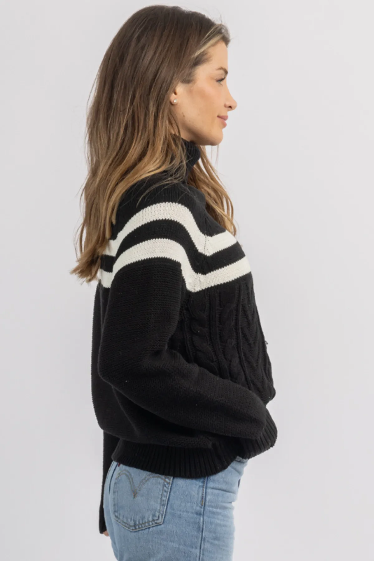 SET SAIL BLACK CABLEKNIT SWEATER