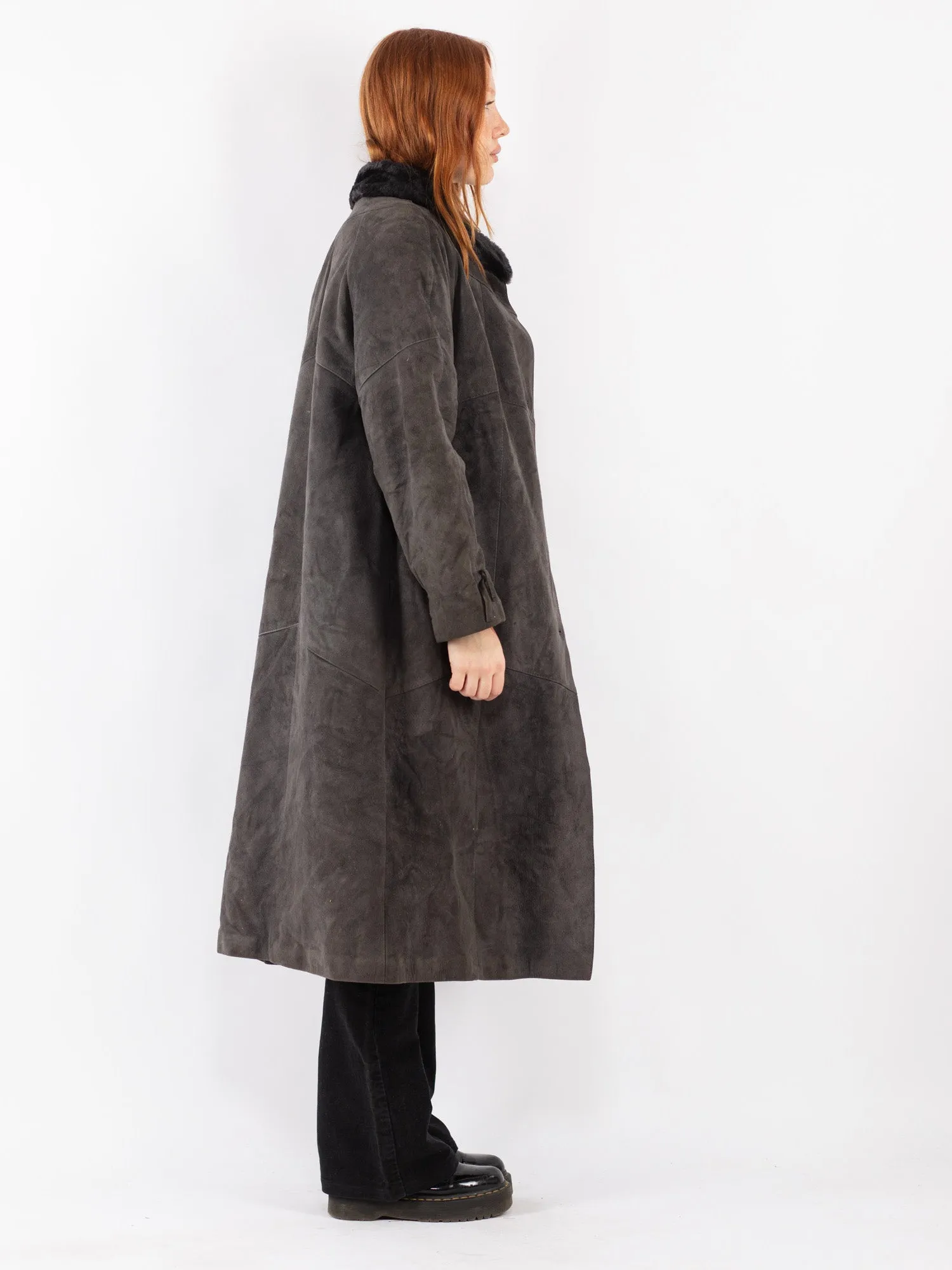 Vintage 80's Women Suede Coat in Gray