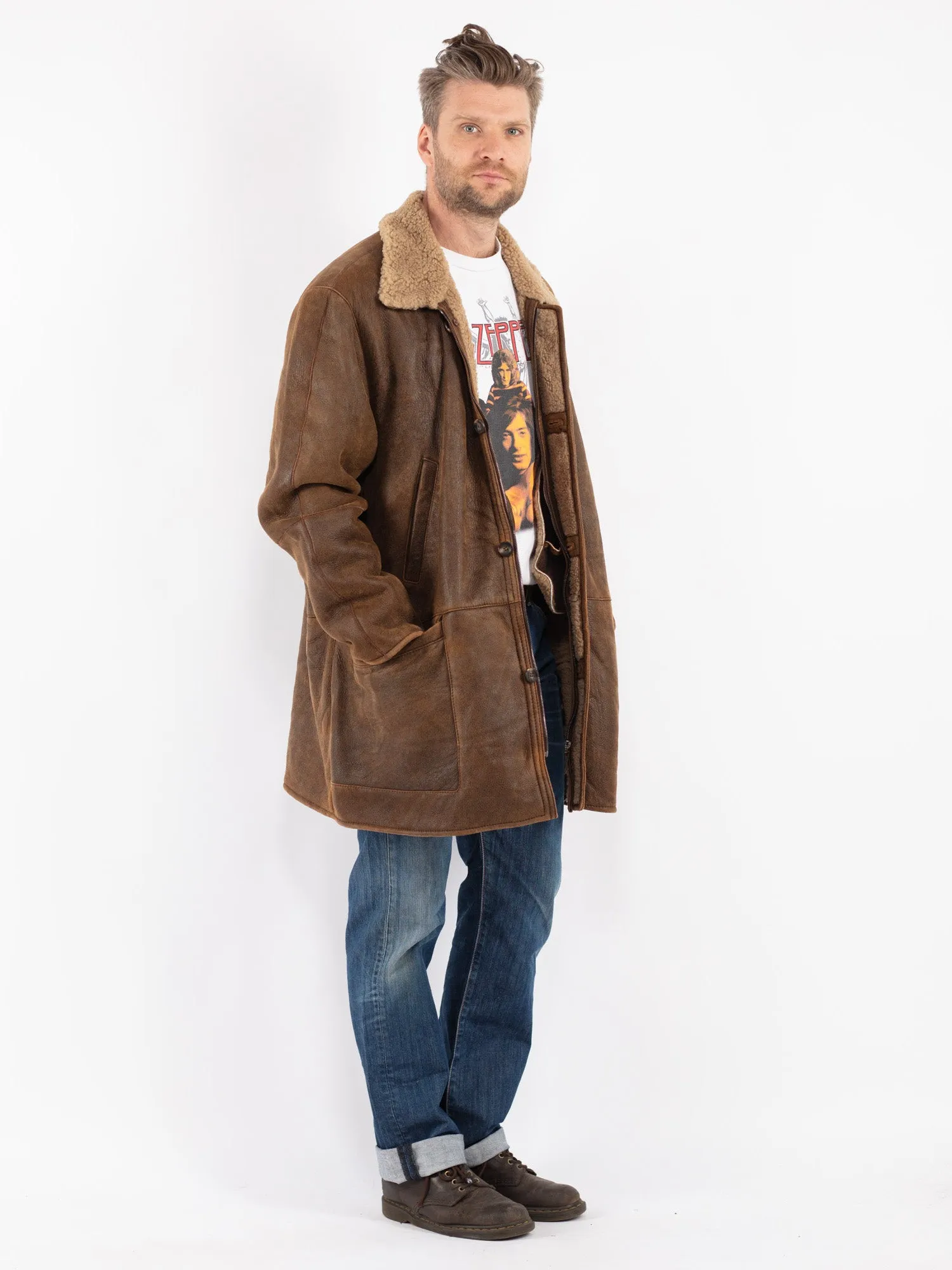 Vintage 90's Men Sheepskin Coat in Brown