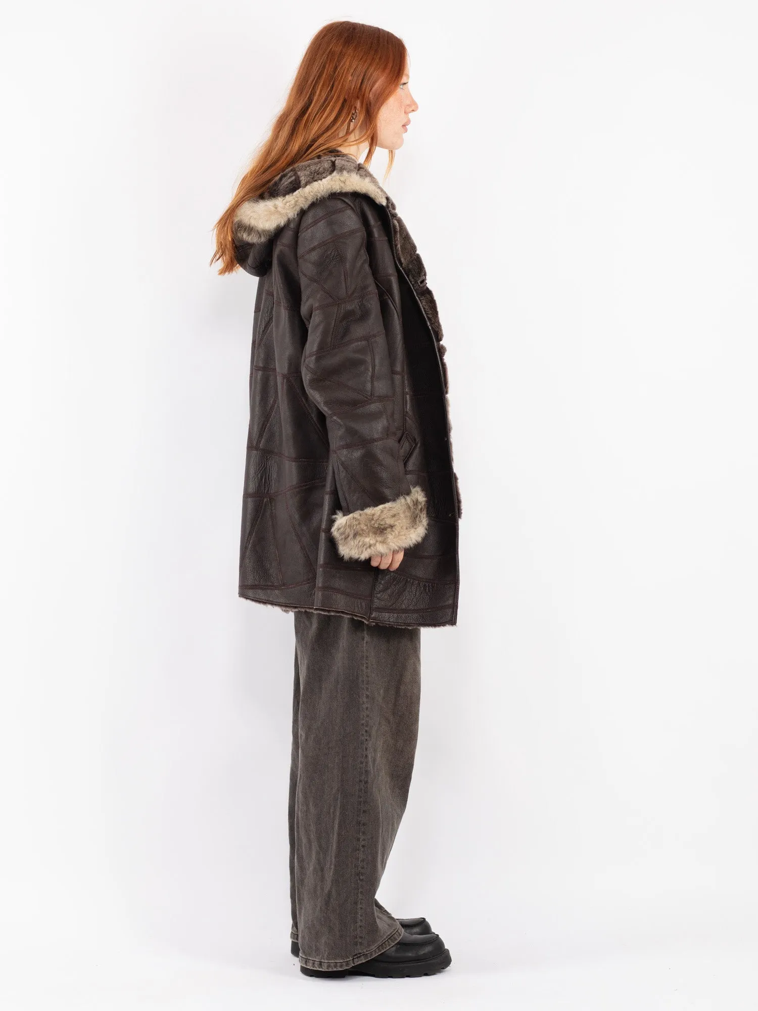 Vintage 90's Women Hooded Sheepskin Coat in Brown