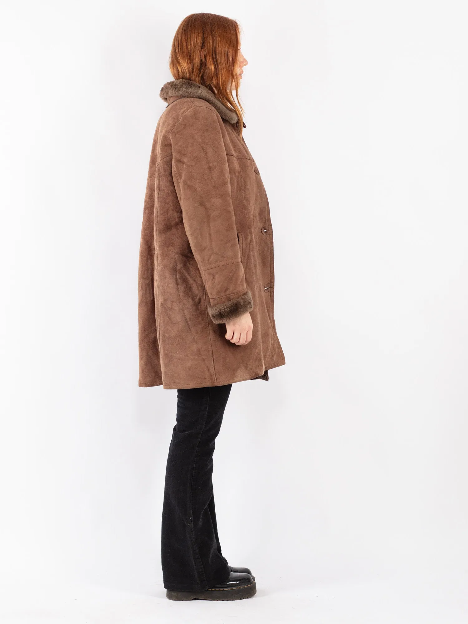 Vintage 90's Women Sheepskin Coat in Brown